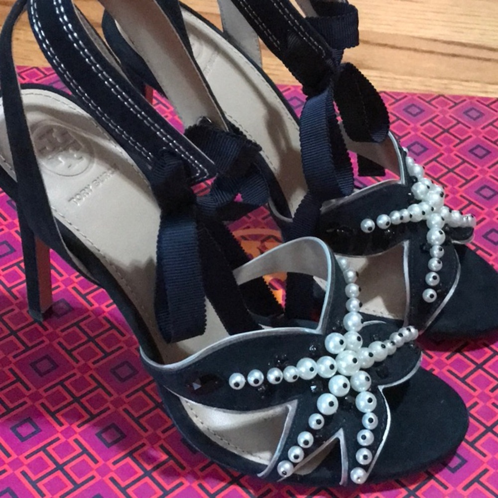 Tory Burch - Picture 6 of 7